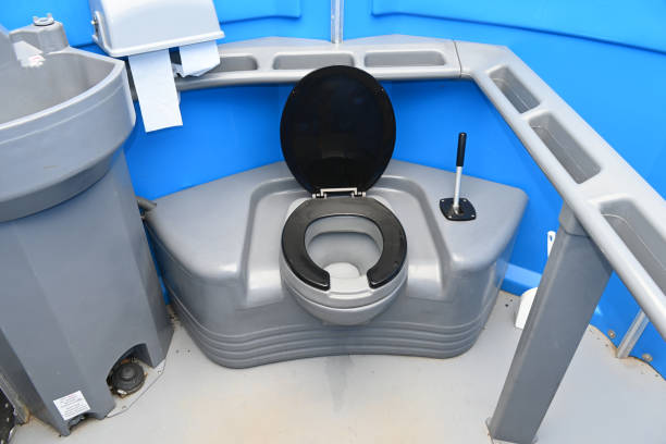 Portable Toilet Options We Offer in Hiram, OH