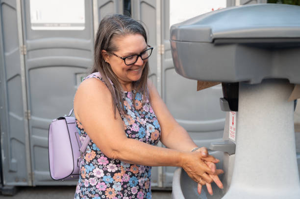 Best Porta potty rental near me  in Hiram, OH